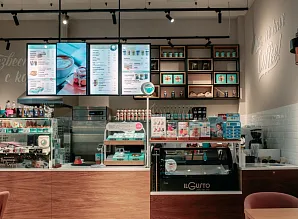 Барная стойка и мебель для кафе-пекарни Cinnabon в Санкт-Петербурге Фото 13
