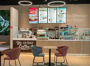 Барная стойка и мебель для кафе пекарни Cinnabon в ТРК «Лето» Санкт-Петербург Фото 11
