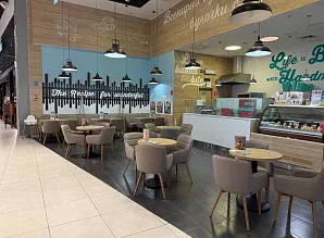 Мебель для кафе-пекарни Cinnabon в ТРЦ МЕГА Теплый Стан Фото 13