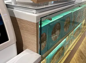 Производство мебели и барной стойки для кафе-пекарни Cinnabon на Лиговском Фото 7