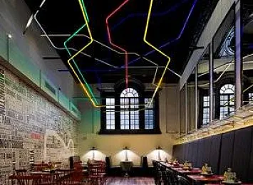 Byron in London (design by Michaelis Boyd Associates & Clare Nash)