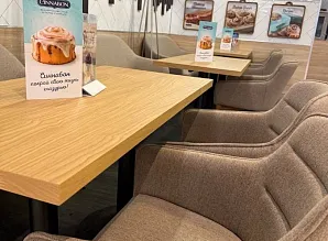 Мебель для кафе-пекарни Cinnabon в ТРЦ МЕГА Теплый Стан Фото 10