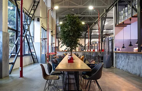 Мебель для бара и пивоварни One Brew Kitchen