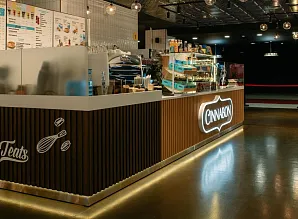 Барная стойка для кафе-пекарни Cinnabon в ТРК Меркурий Фото 14