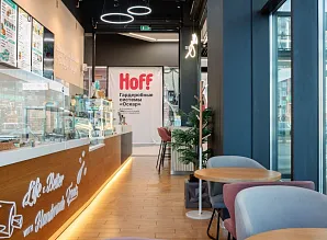 Барная стойка и мебель для кафе пекарни Cinnabon в ТРК «НЕБО» Мурино Фото 5