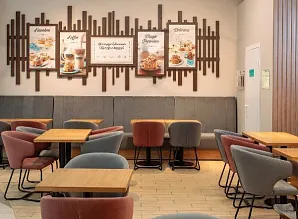 Барная стойка и мебель для кафе пекарни Cinnabon в ТРК «Лето» Санкт-Петербург Фото 51