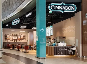 Барная стойка и мебель для кафе пекарни Cinnabon в ТРК «Лето» Санкт-Петербург Фото 36